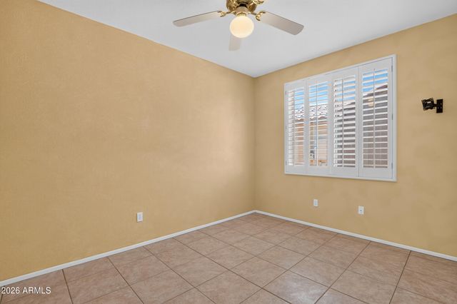 15756 W SPRING TREE Way, Surprise, AZ 85374