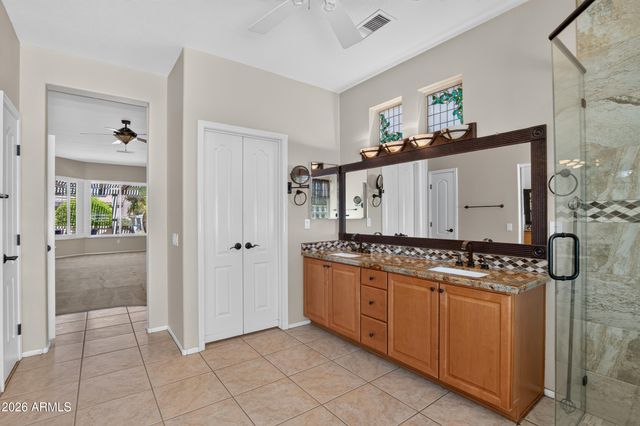 15756 W SPRING TREE Way, Surprise, AZ 85374