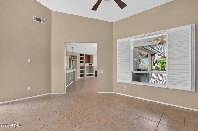 15756 W SPRING TREE Way, Surprise, AZ 85374
