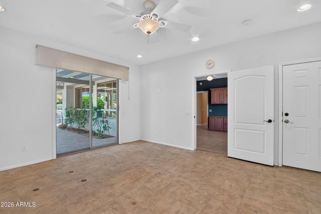 15756 W SPRING TREE Way, Surprise, AZ 85374