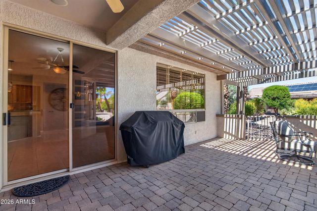 15756 W SPRING TREE Way, Surprise, AZ 85374