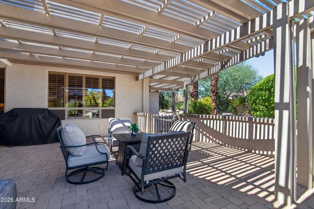 15756 W SPRING TREE Way, Surprise, AZ 85374