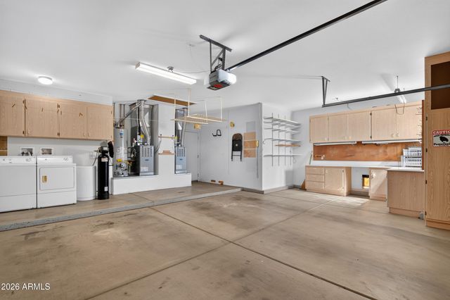 15756 W SPRING TREE Way, Surprise, AZ 85374