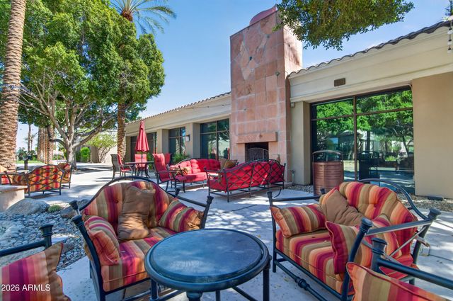 15756 W SPRING TREE Way, Surprise, AZ 85374