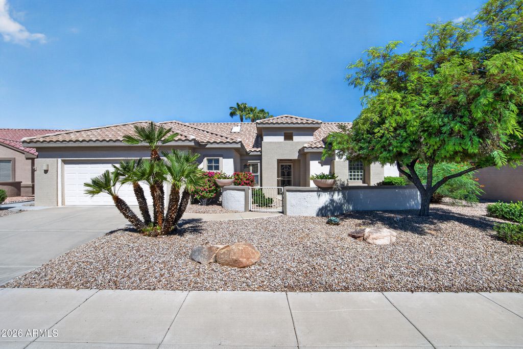 15756 W SPRING TREE Way, Surprise, AZ 85374