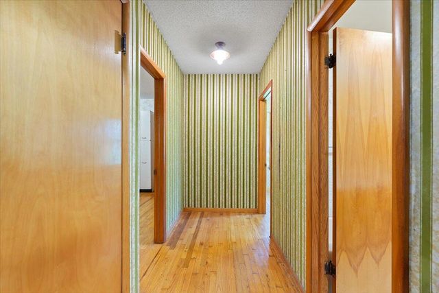 21589 MCPHERSON Avenue, Council Bluffs, IA 51503