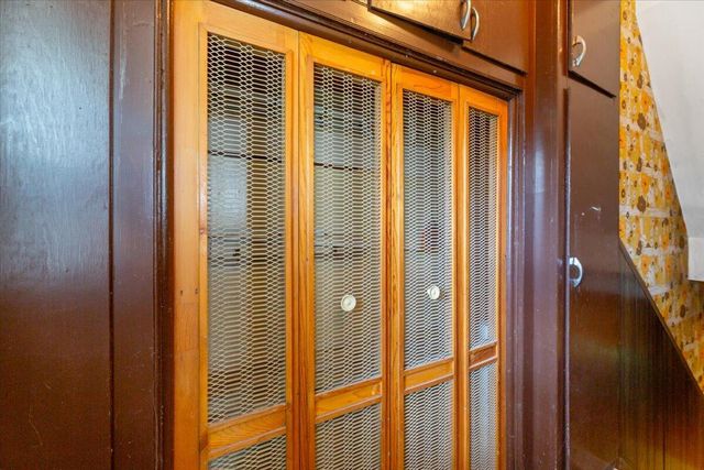 21589 MCPHERSON Avenue, Council Bluffs, IA 51503