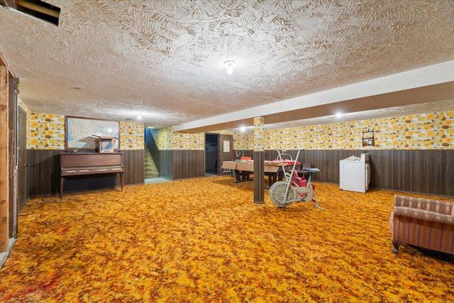 21589 MCPHERSON Avenue, Council Bluffs, IA 51503