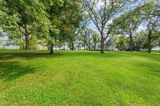 21589 MCPHERSON Avenue, Council Bluffs, IA 51503