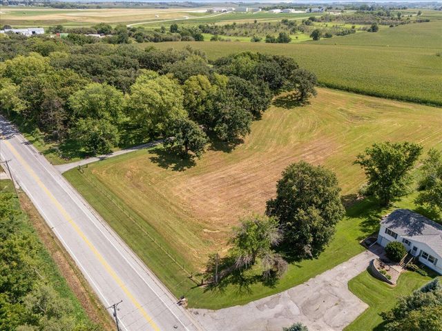 21589 MCPHERSON Avenue, Council Bluffs, IA 51503