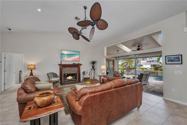 250 Freeport CT NW, Punta Gorda, FL 33950