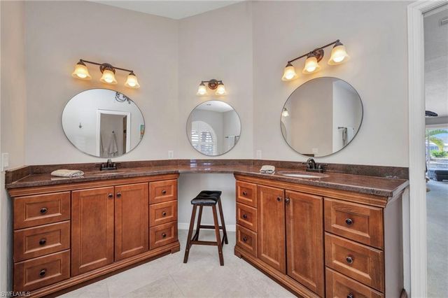 250 Freeport CT NW, Punta Gorda, FL 33950