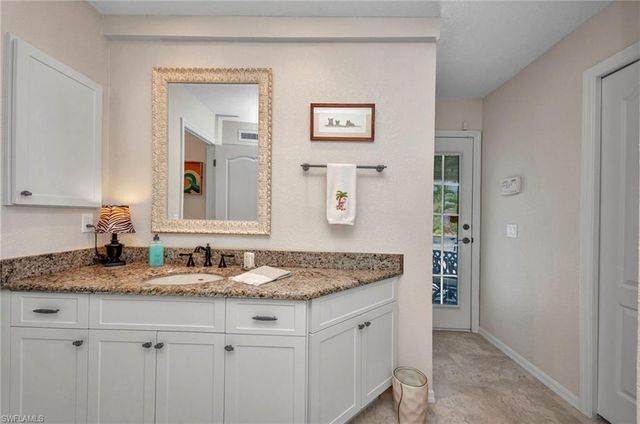 250 Freeport CT NW, Punta Gorda, FL 33950