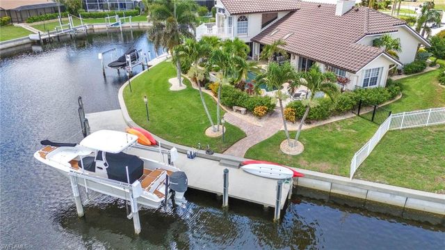 250 Freeport CT NW, Punta Gorda, FL 33950