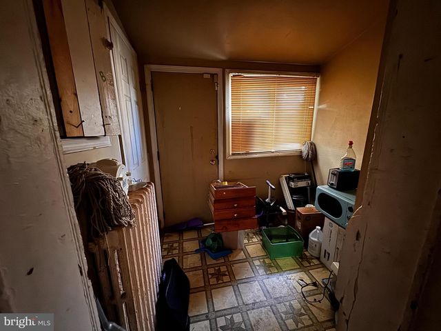 1410 N REDFIELD ST, Philadelphia, PA 19151