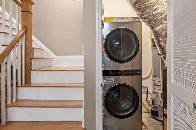 336 Saratoga St 8, Boston, MA 02128