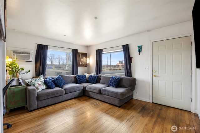 501 S Ash St, Moses Lake, WA 98837