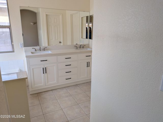 10227 E Watson Drive, Tucson, AZ 85730