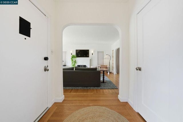 576 Begier Ave, San Leandro, CA 94577