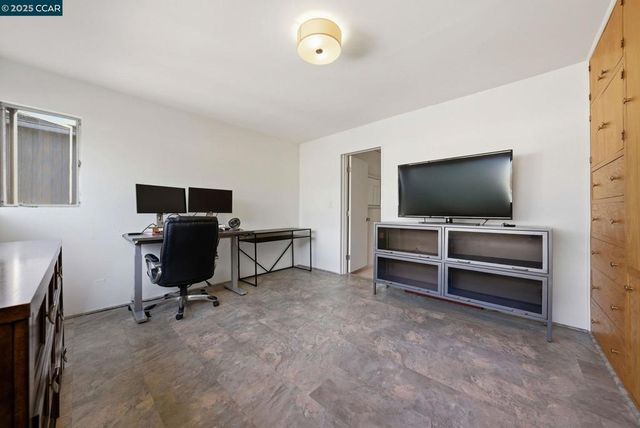 576 Begier Ave, San Leandro, CA 94577