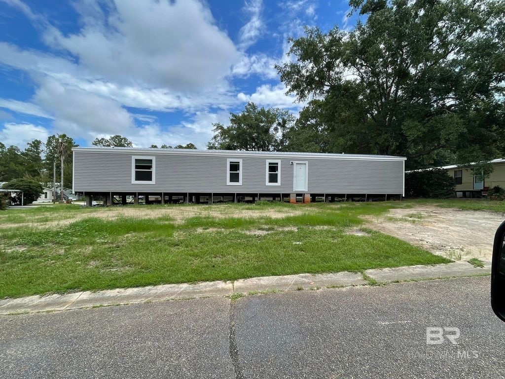 9592 Redfish Drive, Elberta, AL 36530