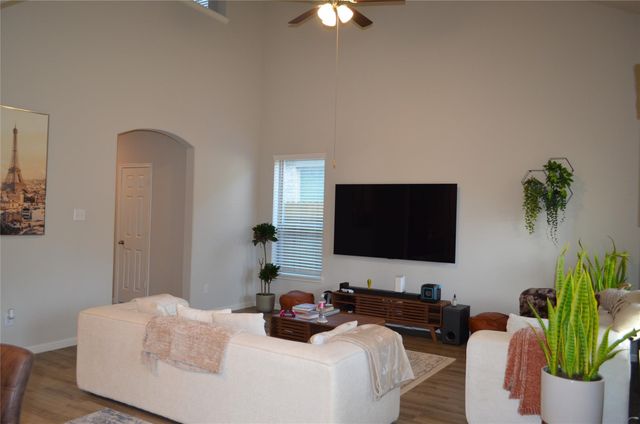 27094 Grey Fox Run, Magnolia, TX 77354