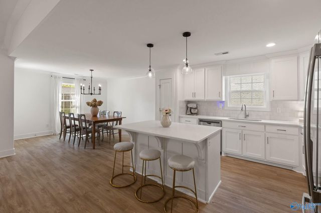 17499 Jones Road, Athens, AL 35613