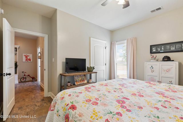 3310 Clark's Crossing, Olive Branch, MS 38654