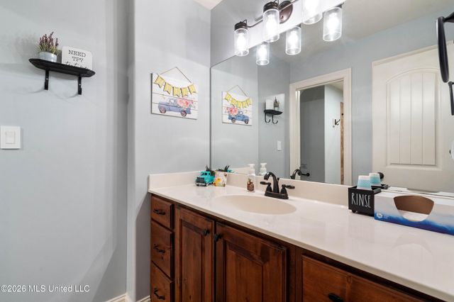 3310 Clark's Crossing, Olive Branch, MS 38654