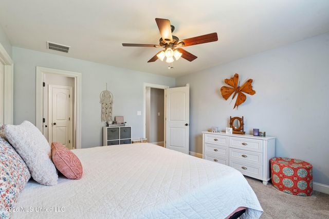 3310 Clark's Crossing, Olive Branch, MS 38654