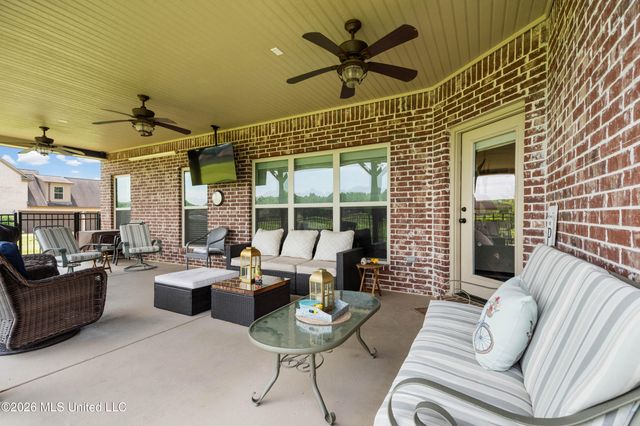 3310 Clark's Crossing, Olive Branch, MS 38654
