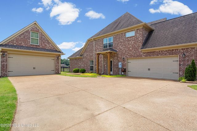3310 Clark's Crossing, Olive Branch, MS 38654