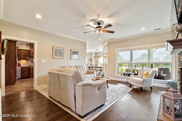 3310 Clark's Crossing, Olive Branch, MS 38654