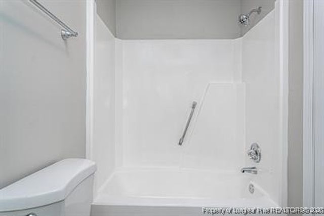 5715 Aftonshire Drive, Fayetteville, NC 28304