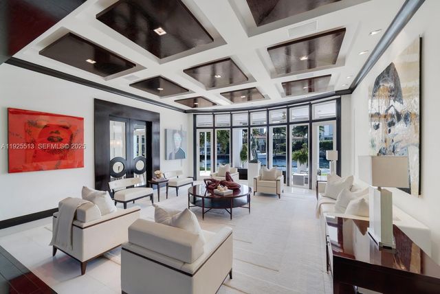 142 S Island Dr, Golden Beach, FL 33160