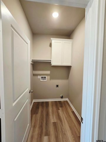 306 Driftwood Way, Whitehouse, TX 75791