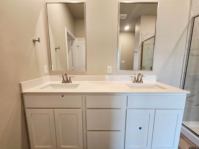 306 Driftwood Way, Whitehouse, TX 75791