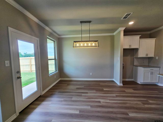 306 Driftwood Way, Whitehouse, TX 75791