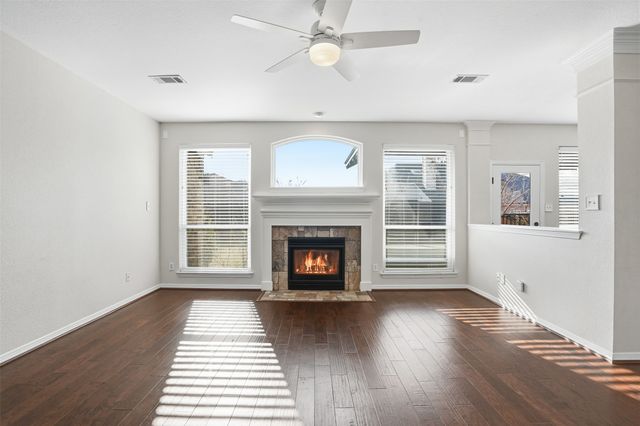 112 Freedom Court, Rockwall, TX 75032