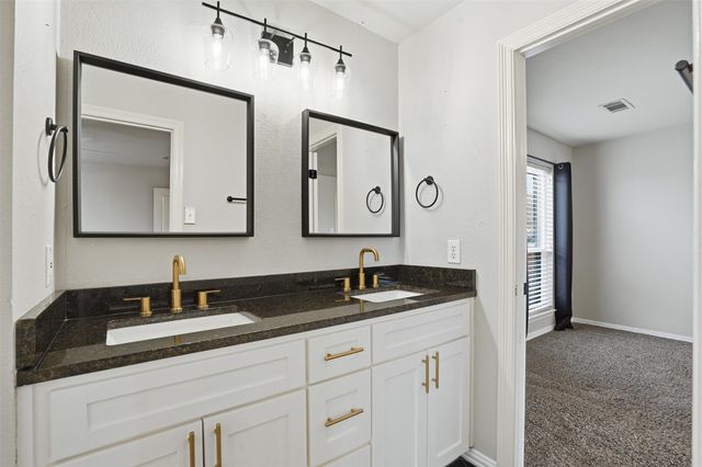 112 Freedom Court, Rockwall, TX 75032