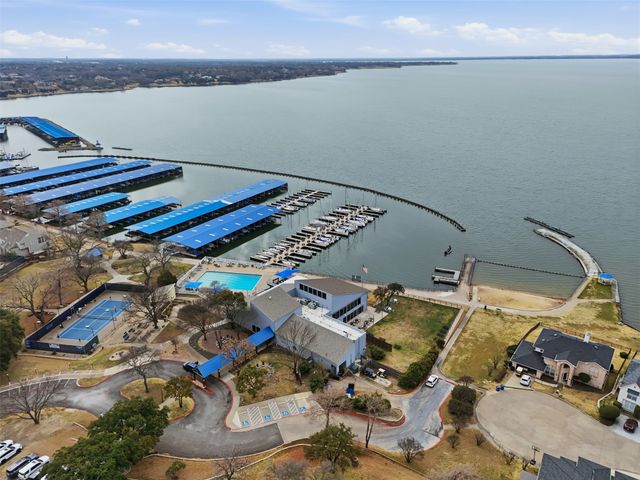 112 Freedom Court, Rockwall, TX 75032