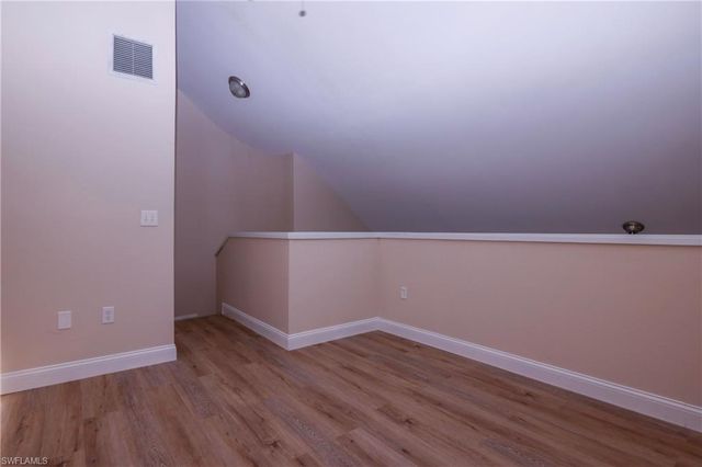 1168 Lake McGregor DR 1D, Fort Myers, FL 33919