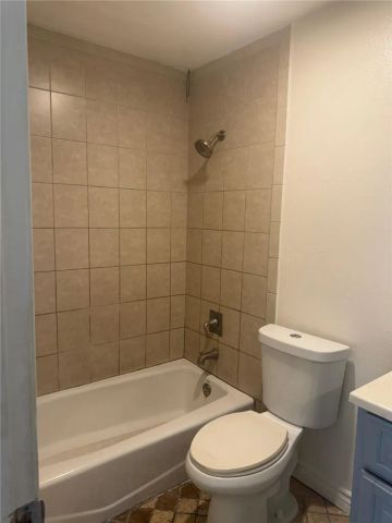 23276 Orange Avenue 4, Lake Forest, CA 92630