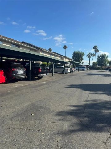 23276 Orange Avenue 4, Lake Forest, CA 92630