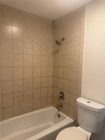 23276 Orange Avenue 4, Lake Forest, CA 92630