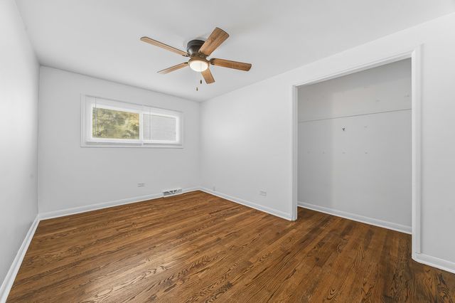 4024 W 106th Street, Oak Lawn, IL 60453