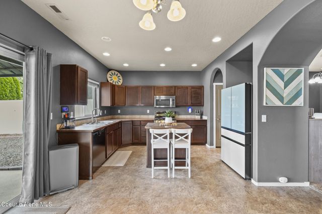 7294 N DOWNING LN, Coeur D'alene, ID 83815