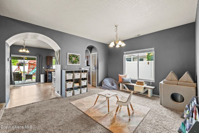 7294 N DOWNING LN, Coeur D'alene, ID 83815