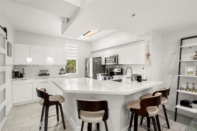 2991 NE 185th St 1706, Aventura, FL 33180