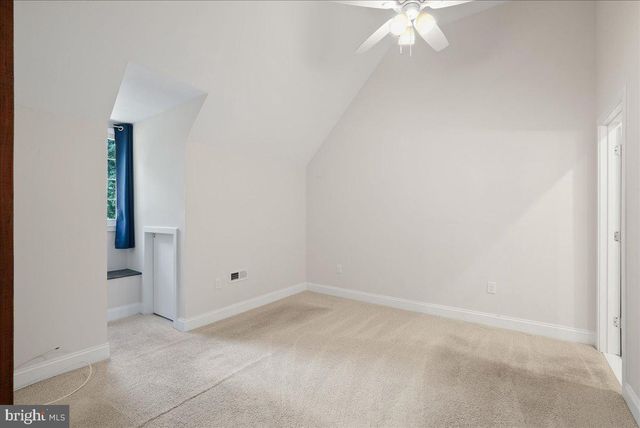 4416 34TH ST S #B2, Arlington, VA 22206
